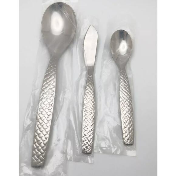 Reed & Barton Weave Serving Hostess3 piece Set 18/10 Stainless Flatware - Picture 5 of 5